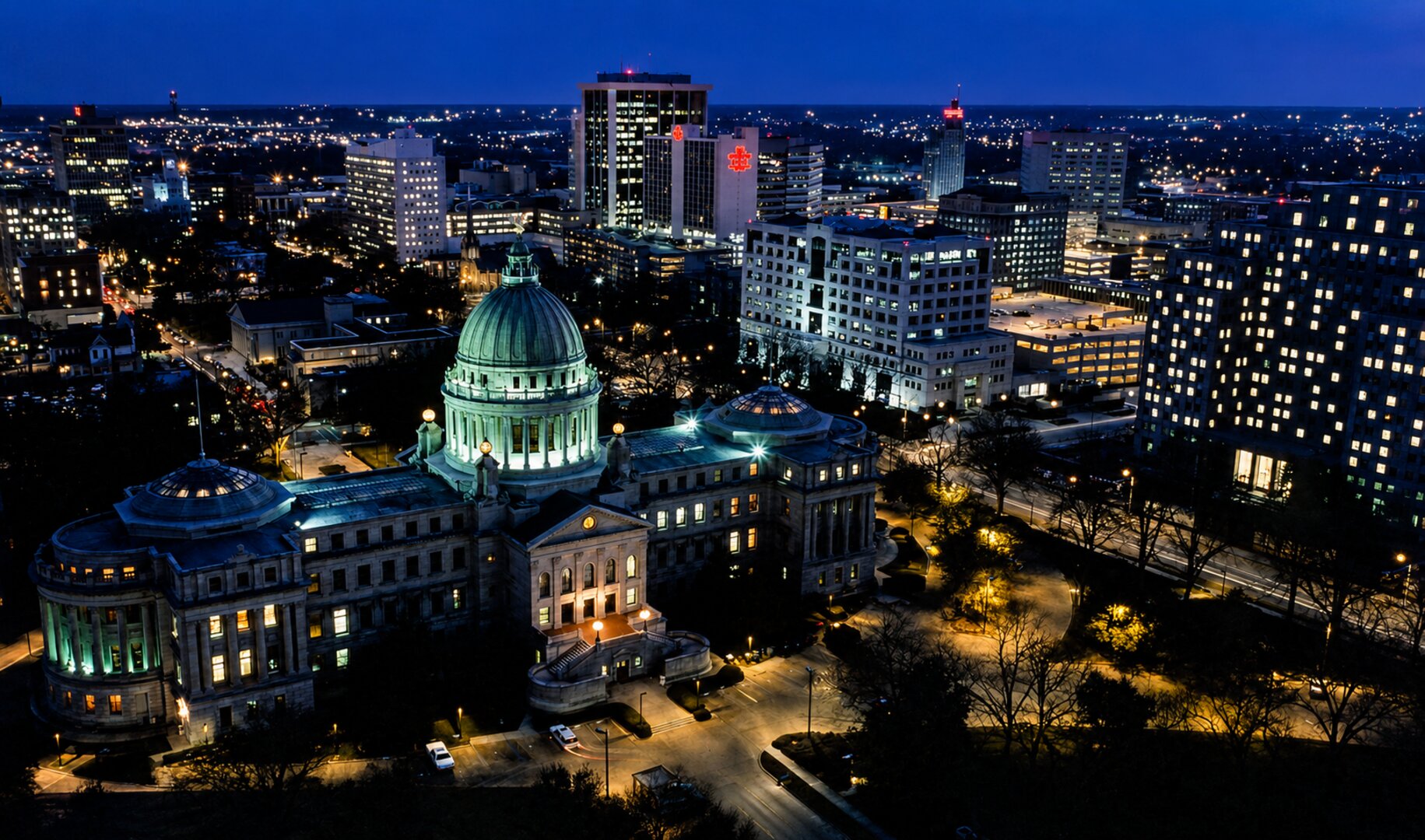 Jackson, Mississippi skyline at night with the State Capitol building